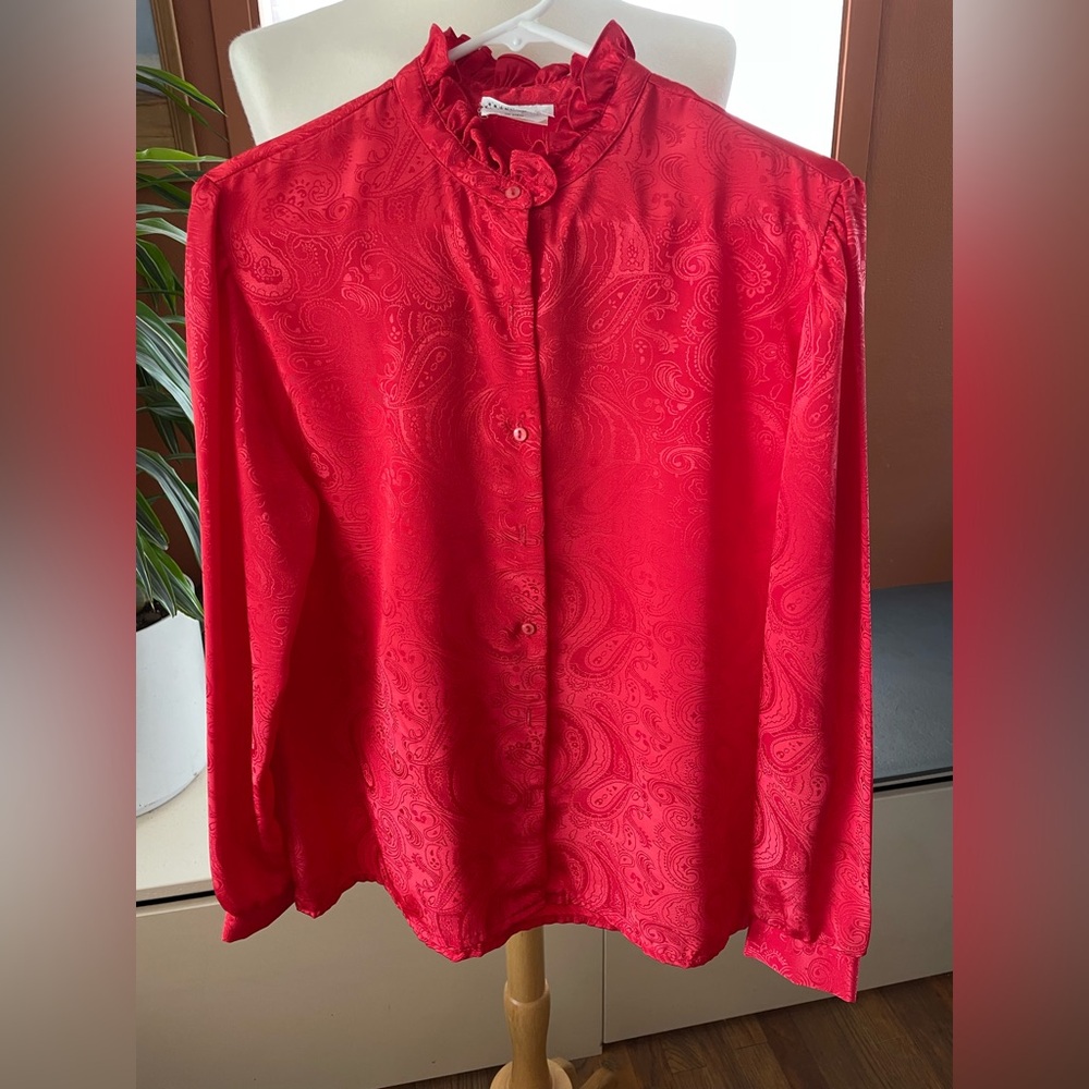 Elegant Red Paisley Blouse Size Large